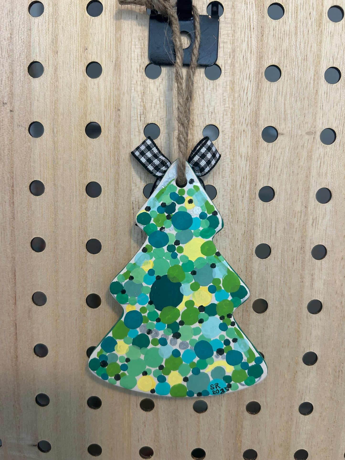 Confetti spruce