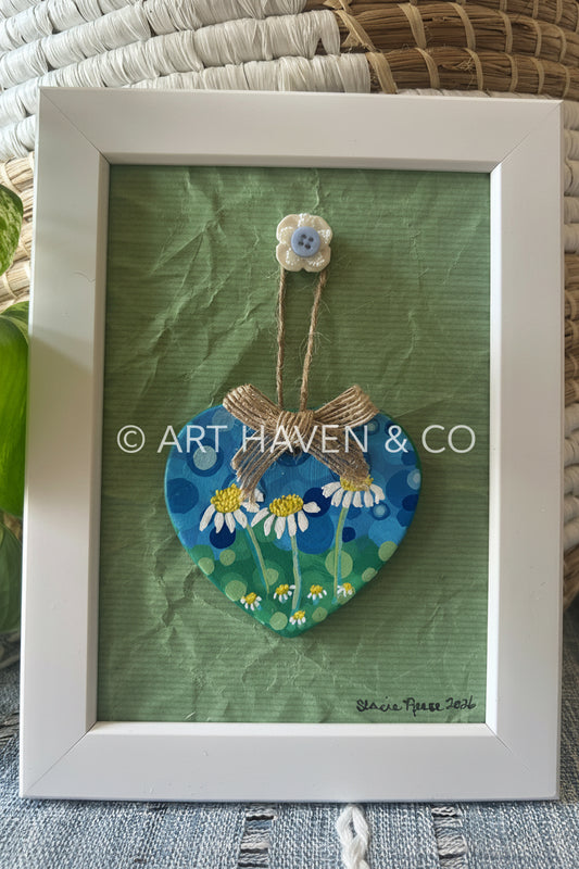 Daisy Dot heart